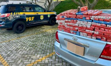 PRF apreende 132 quilos de maconha escondidos em embrulhos de presente na BR-277