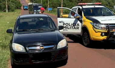 Polícia Rodoviária  prende passageiro com mandado de prisão durante fiscalização na PR-364