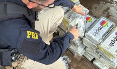 PRF apreende agrotóxicos ilegais e 42 quilos de cocaína em ações na fronteira do Paraná