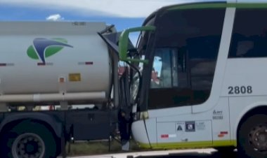 ATUALIZADO: Colisão traseira entre ônibus e caminhão deixa 4 passageiros feridos na PR-182, em Palotina