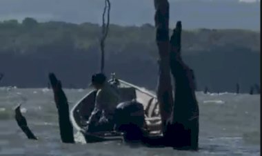 Vestígios  da  embarcação naufragada  são encontradas no lago internacional de Itaipu e pode ser de pescador encontrado morto