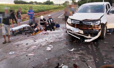 Motociclista fica em estado gravíssimo após colisão no trevo de São Camilo, em Palotina