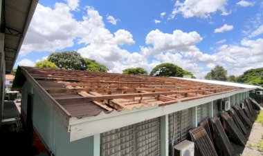 Prefeitura substitui cobertura da Escola Municipal Waldomiro Liessen