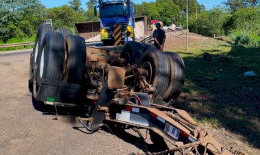 Segundo acidente é registrado próximo à Ponte Ayrton Senna  nesta manhã (1º) e causou interdição total na rodovia