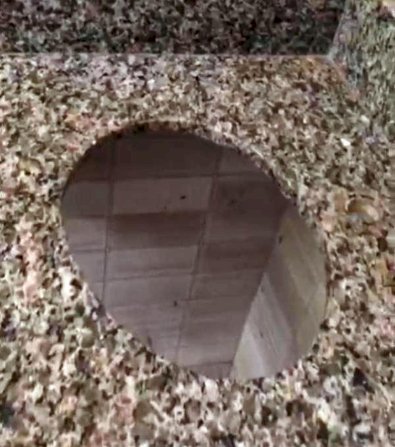 Vândalos depredam banheiros de centro de recreação e furtam vaso sanitário em Terra Roxa