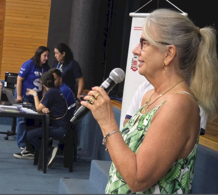 Pacientes participam de reunião sobre atendimentos da Unidade Móvel do OdontoSesc em Nova Santa Rosa