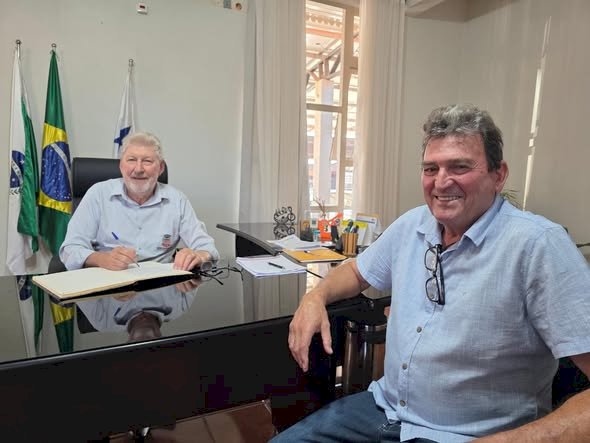 Prefeito Lari Hitz retorna ao comando da Prefeitura de Nova Santa Rosa após período de férias