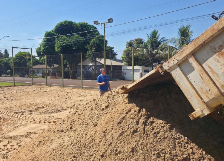 Praça Willy Barth recebe melhorias e serviços de manutenção em Planalto do Oeste