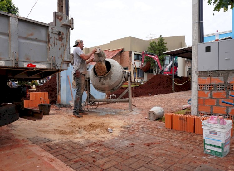 Iniciada obra de ampliação do Centro de Saúde de Mercedes