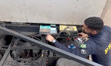 Carga que saiu na fronteira  levava  778 iPhones, avaliada em R$ 4,6 milhões é apreendida pel PRF