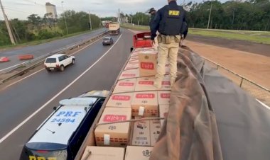 Motorista é preso pela PRF em Guaíra com 450 mil maços de cigarros contrabandeados e veículo adulterado