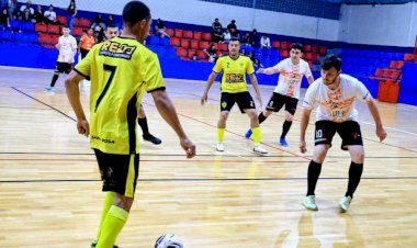 Três jogos válidos pela terceira rodada do Municipal de Futsal movimentarão a noite desta sexta-feira (17)