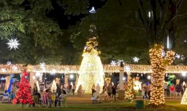 “Natal Luz e Encanto” emociona a comunidade em mais uma noite especial em Marechal Cândido Rondon