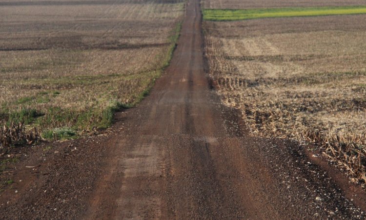 Prefeitura de Nova Santa Rosa convoca agricultores para reunião  importante sobre pavimentação asfáltica