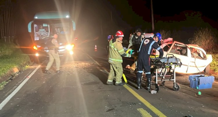 Cinco pessoas morrem em grave acidente entre Francisco Alves e Altônia