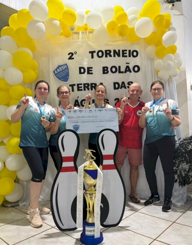 Nova Santa Rosa conquista título no feminino no 2º Torneio de Verão Terra das Águas de Bolão